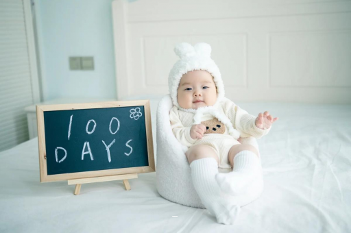 青岛七个月宝宝伸舌头